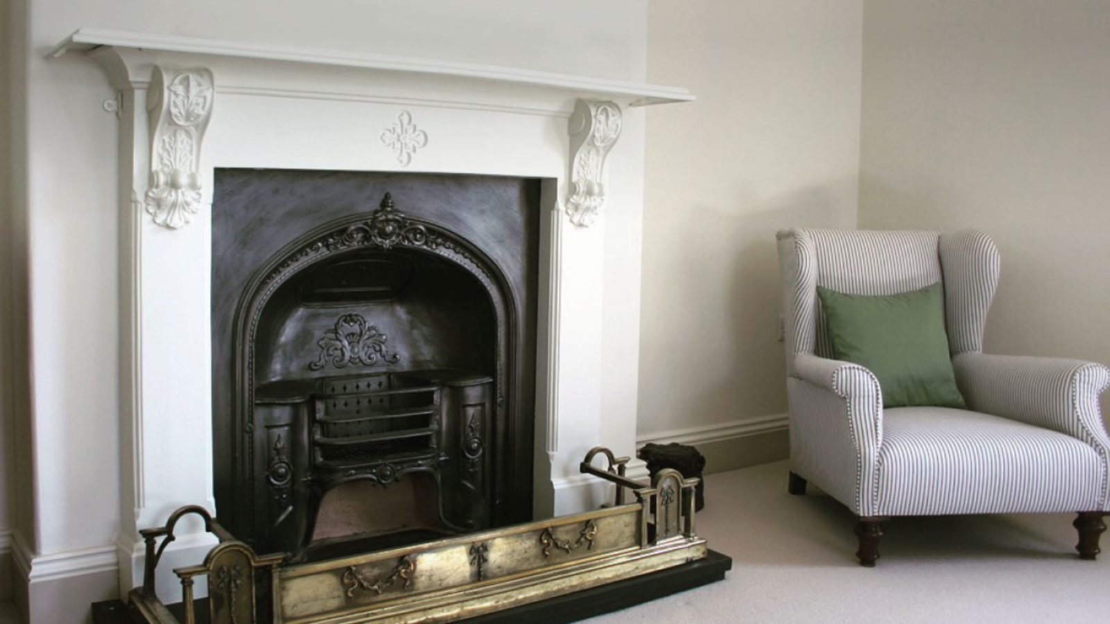 Antiques & Traditional Fireplaces